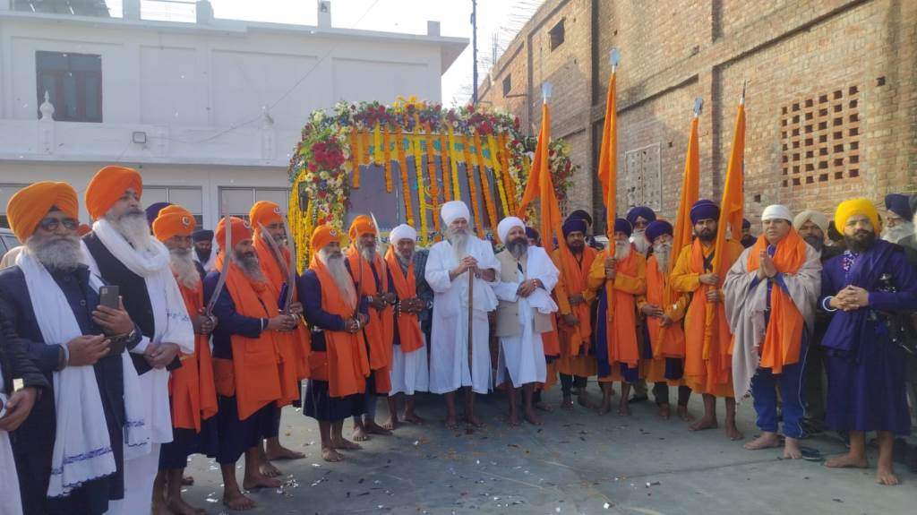 A Grand Nagar Kirtan was organized from Gurdwara Janam Asthan Sant Baba Nidhan Singh Ji